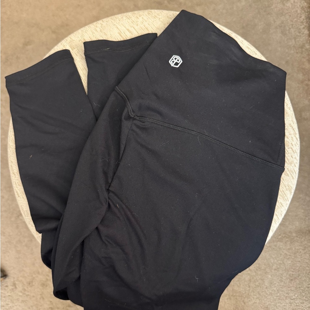 Born Primitive Black Scrunch Butt Leggings